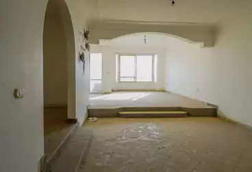 Apartments For sale - 3 rooms - floor 8