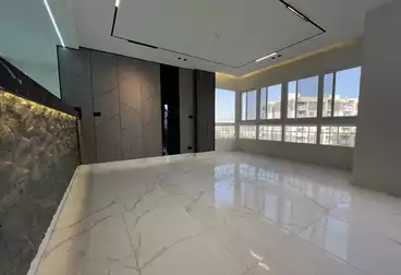 Apartments For sale - 3 rooms - floor 3