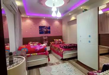 Apartments For sale - 3 rooms - floor 8