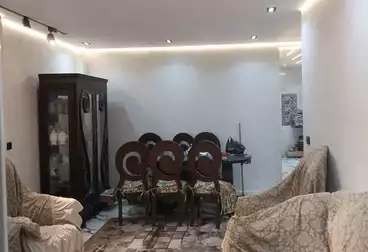 Apartments For sale - 2 rooms - floor 9