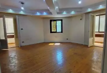 Apartments For sale - 3 rooms - floor 1