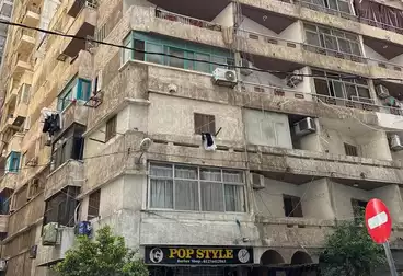 Apartments For sale - 2 rooms - floor 6
