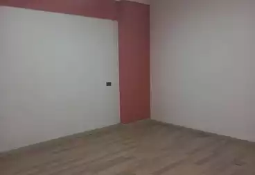 Apartments For sale - 3 rooms - floor 9