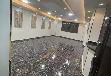 Apartments For sale - 3 rooms - floor 1