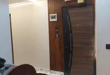 Apartments For sale - 2 rooms - floor 9