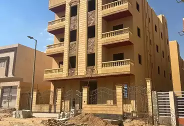 دوبلكس للبيع - 6 غرف - بالدور 0