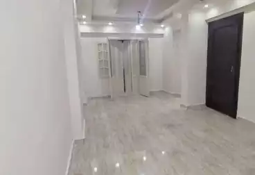 Apartments For sale - 2 rooms - floor 1