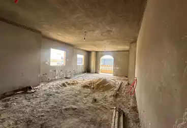 Apartments For sale - 4 rooms - floor 4