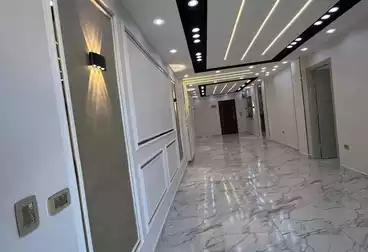 Apartments For sale - 3 rooms - floor 10