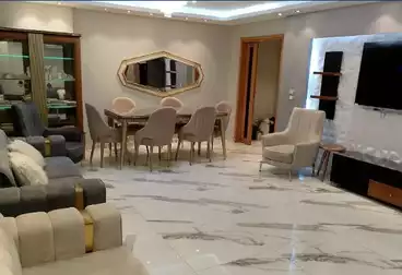 Furnished Apartment For rent - 3 rooms - floor 3
