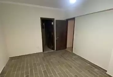 Apartments For sale - 2 rooms - floor 1