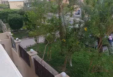 Apartments For sale - 3 rooms - floor 1