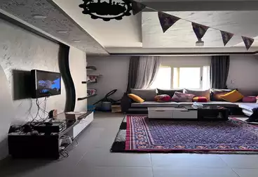 شقق للبيع - 3 غرف - بالدور 1