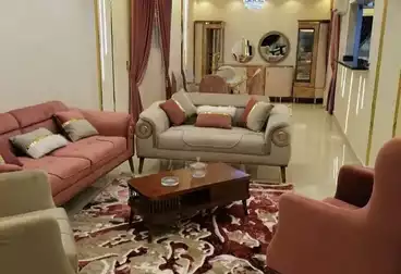 Furnished Apartment For sale - 3 rooms - floor 7