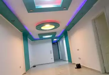 Apartments For rent - 3 rooms - floor 8