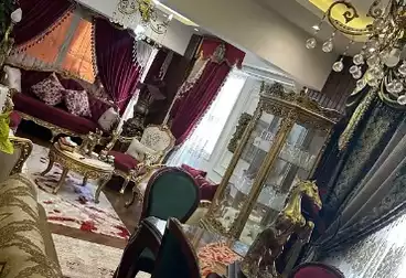 شقق مفروشة للبيع - 2 غرف - بالدور 4