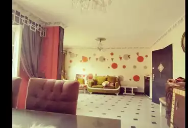 Apartments For sale - 2 rooms - floor 7