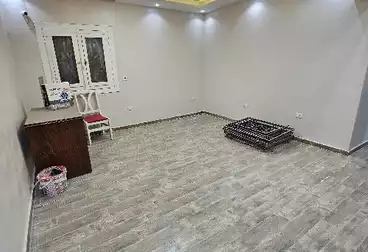 إداري للإيجار - 3 غرف - بالدور 0
