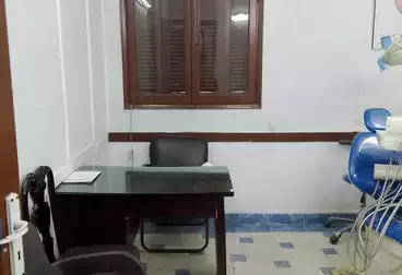 Hospital For rent - 6 rooms - floor 0