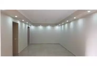 Administrative For rent