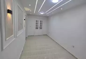 Apartments For sale - 2 rooms - floor 8