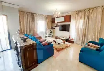 Apartments For sale - 3 rooms - floor 1