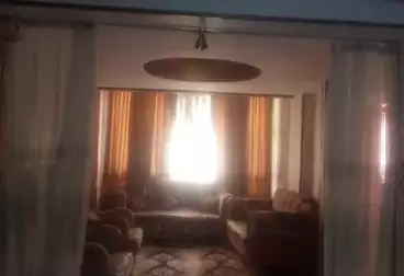 Apartments For sale - 2 rooms - floor 4