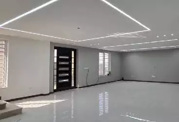 Administrative For rent - 4 rooms - floor 3