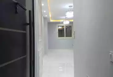 Apartments For sale - 2 rooms - floor 1