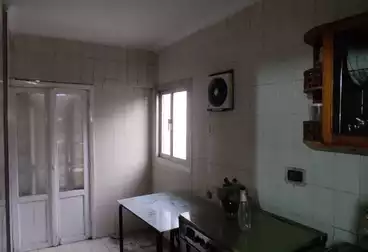 Apartments For sale - 2 rooms - floor 5