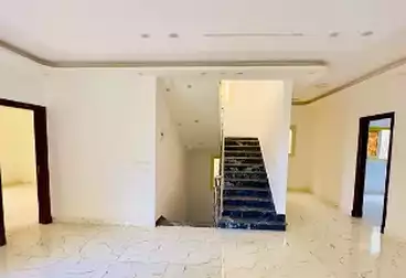 Garden Villa For sale - 5 rooms