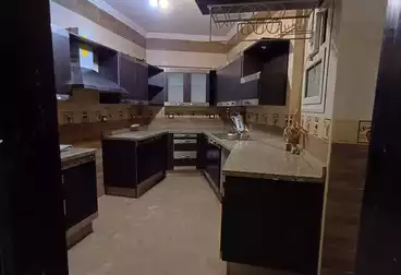 Apartment with Garden For sale - 3 rooms - floor 0
