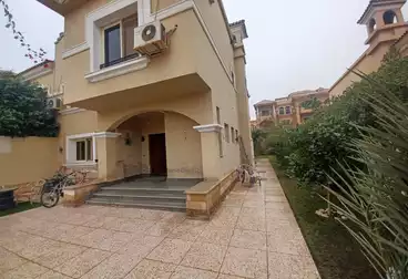 فلل للبيع - 4 غرف