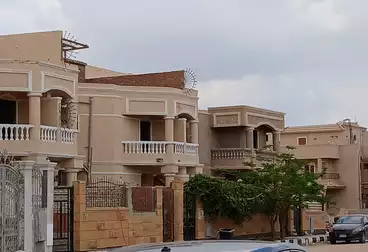 توين هاوس للبيع - 3 غرف