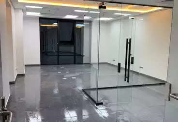 Administrative For rent - 5 rooms - floor 2
