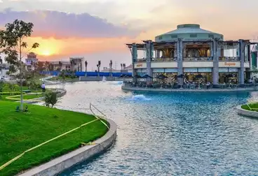 عيادات للبيع - 2 غرف - بالدور 1
