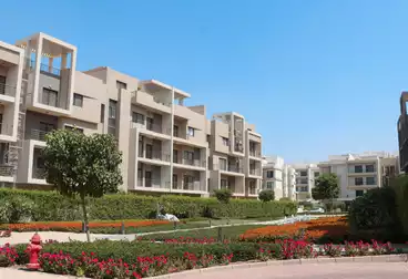 Apartment with Garden For sale - 2 rooms - floor 0