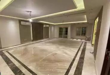 Apartments For rent - 3 rooms - floor 4