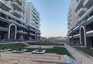 Apartments For sale - 3 rooms - floor 8