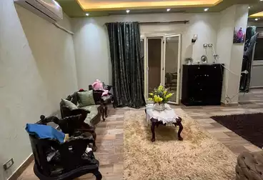 منزل / بيت للبيع - 9 غرف