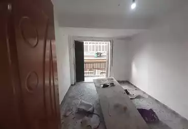 Apartments For sale - 3 rooms - floor 5