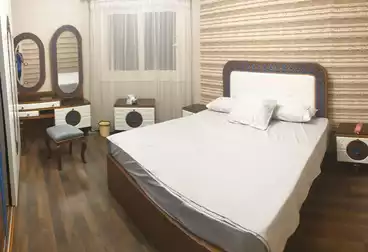 Furnished Apartment For sale - 3 rooms - floor 11