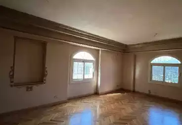 Apartment with Garden For sale - 3 rooms - floor 0