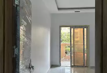 Apartments For sale - 3 rooms - floor 2