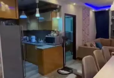 undefined undefined - 2 rooms - floor 8