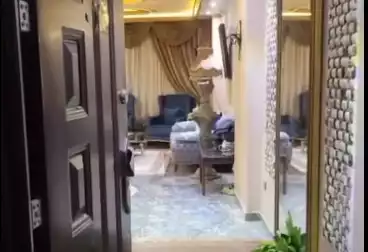 Apartments For sale - 3 rooms - floor 8