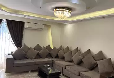 Furnished Apartment For rent - 2 rooms - floor 8