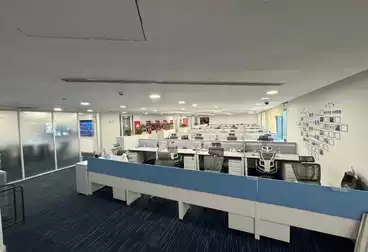 Administrative For rent - 6 rooms - floor 5
