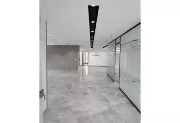 Administrative For rent - 4 rooms - floor 4