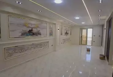Apartments For sale - 2 rooms - floor 9